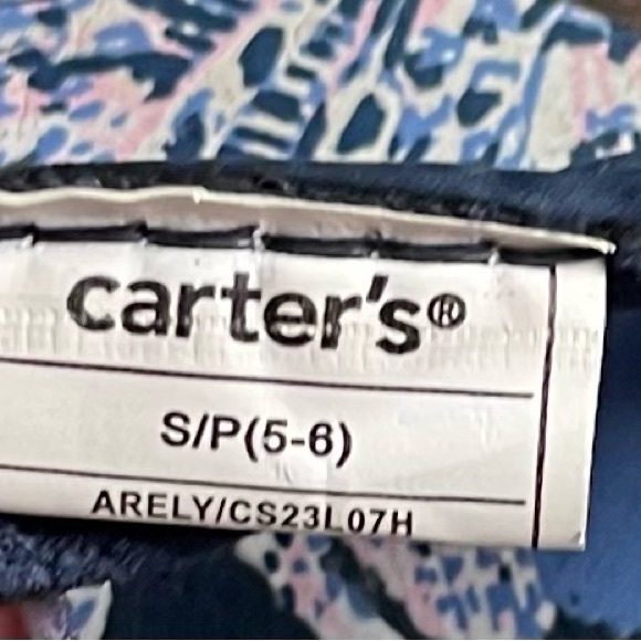 Carter’s and Oshkosh Pairs of Flip Flops for Toddler (5/6) - Picture 4 of 4